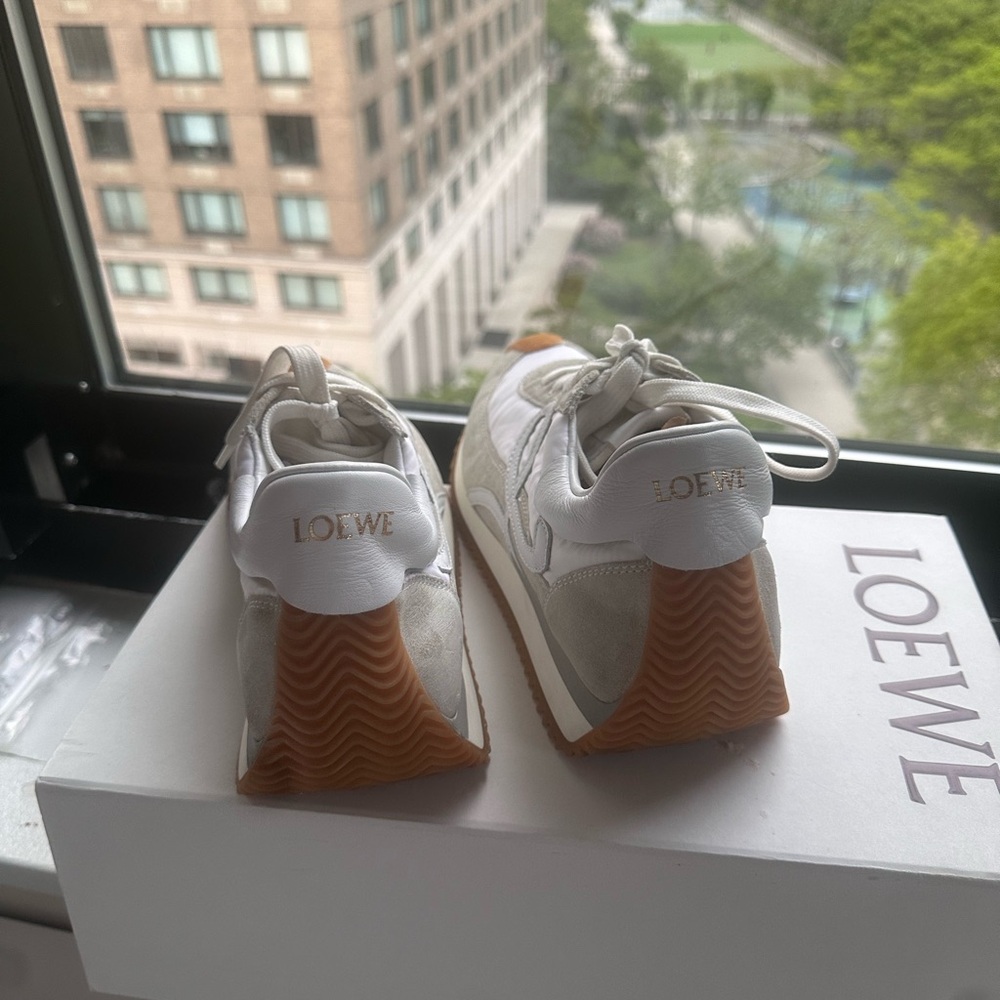 Loewe flow runner sneakers white shoes designer great condition 8 38 - Picture 4 of 11